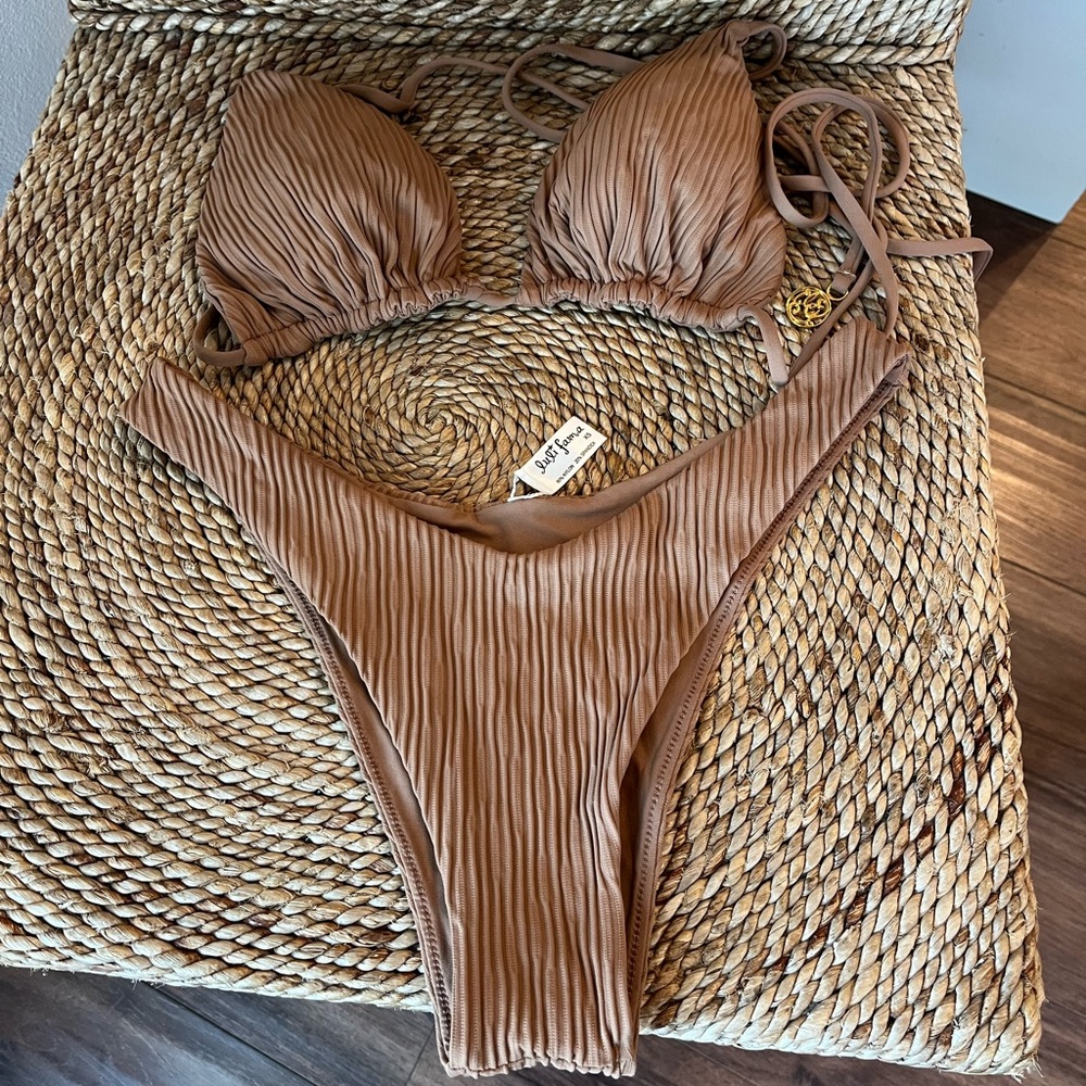 Bikini